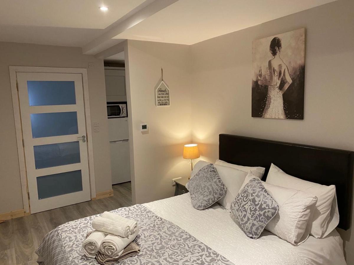 Trinity Apartments - 2B Studio Apt Waterford City Zewnętrze zdjęcie